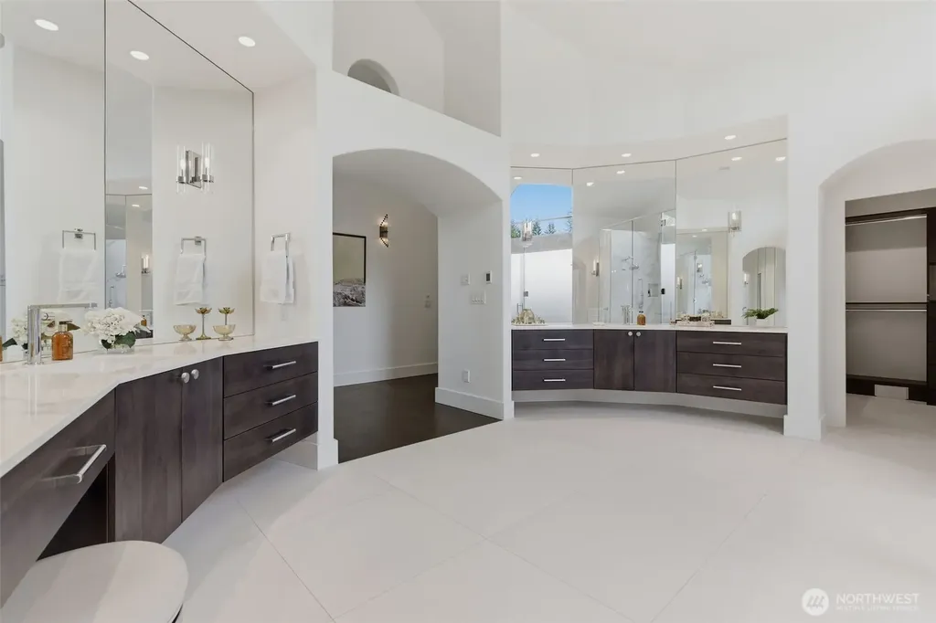 19267 NE 149th Street Woodinville WA 98077