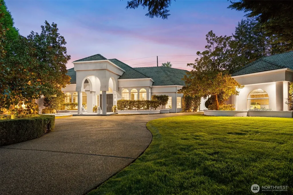 19267 NE 149th Street Woodinville WA 98077