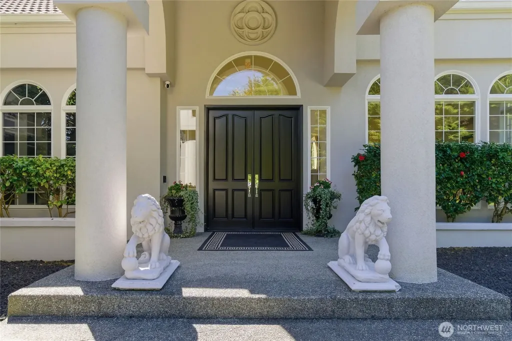 19267 NE 149th Street Woodinville WA 98077
