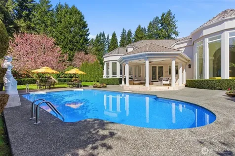 19267 NE 149th Street Woodinville WA 98077