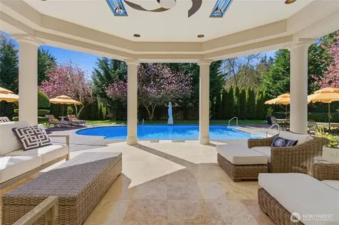 19267 NE 149th Street Woodinville WA 98077