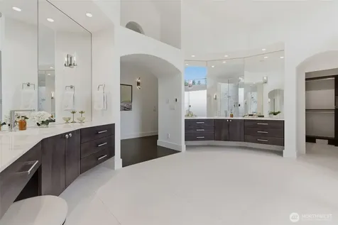 19267 NE 149th Street Woodinville WA 98077
