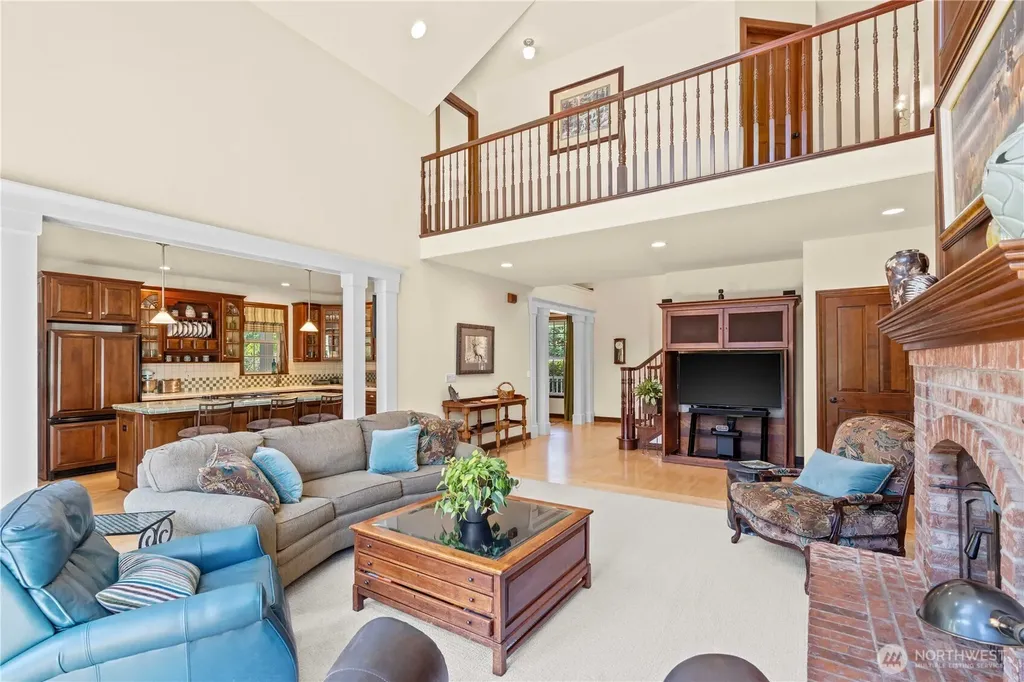 24217 116th Avenue E Graham WA 98338