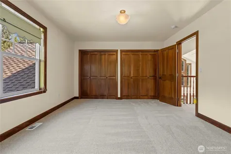 24217 116th Avenue E Graham WA 98338