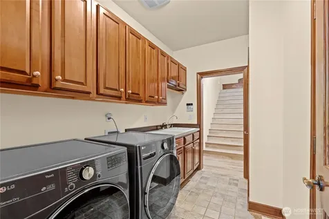 24217 116th Avenue E Graham WA 98338