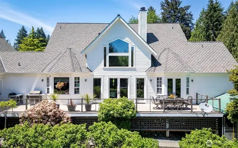 24217 116th Avenue E Graham WA 98338