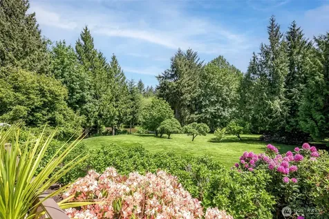 24217 116th Avenue E Graham WA 98338