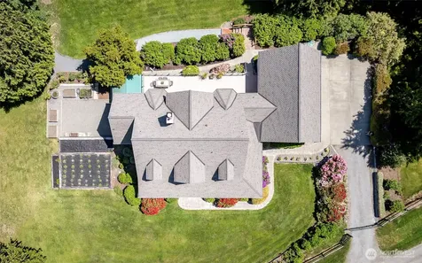 24217 116th Avenue E Graham WA 98338