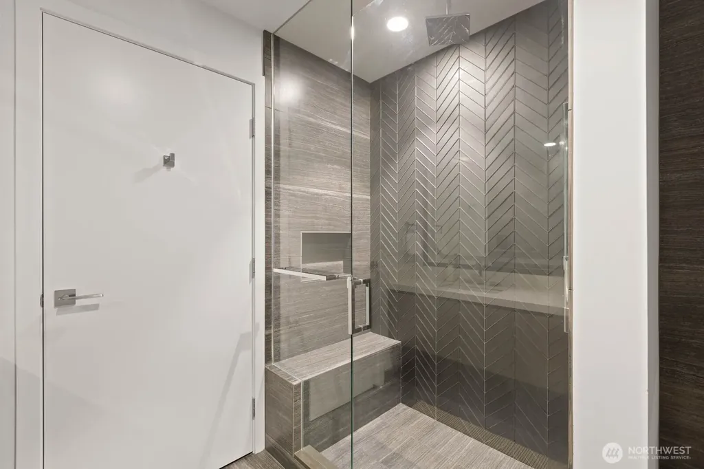 188 Bellevue Way NE Bellevue WA 98004