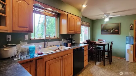 11802 28th Avenue E Tacoma WA 98445