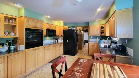 11802 28th Avenue E Tacoma WA 98445