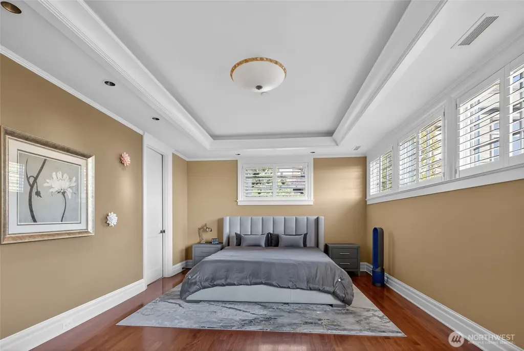 10419 NE 53rd Street Kirkland WA 98033