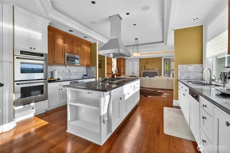 10419 NE 53rd Street Kirkland WA 98033