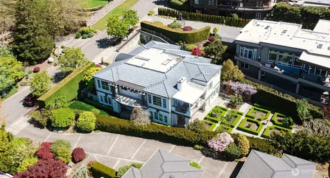 10419 NE 53rd Street Kirkland WA 98033