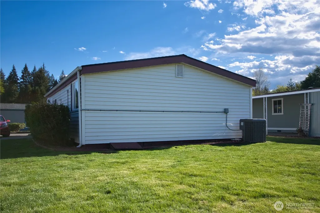 9900 Blomberg Street SW Olympia WA 98512