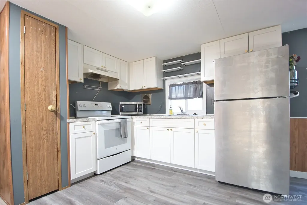 9900 Blomberg Street SW Olympia WA 98512