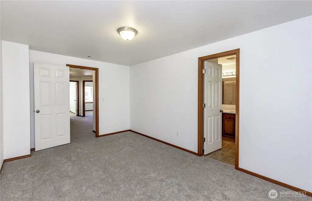 115 60th Street SE Auburn WA 98092