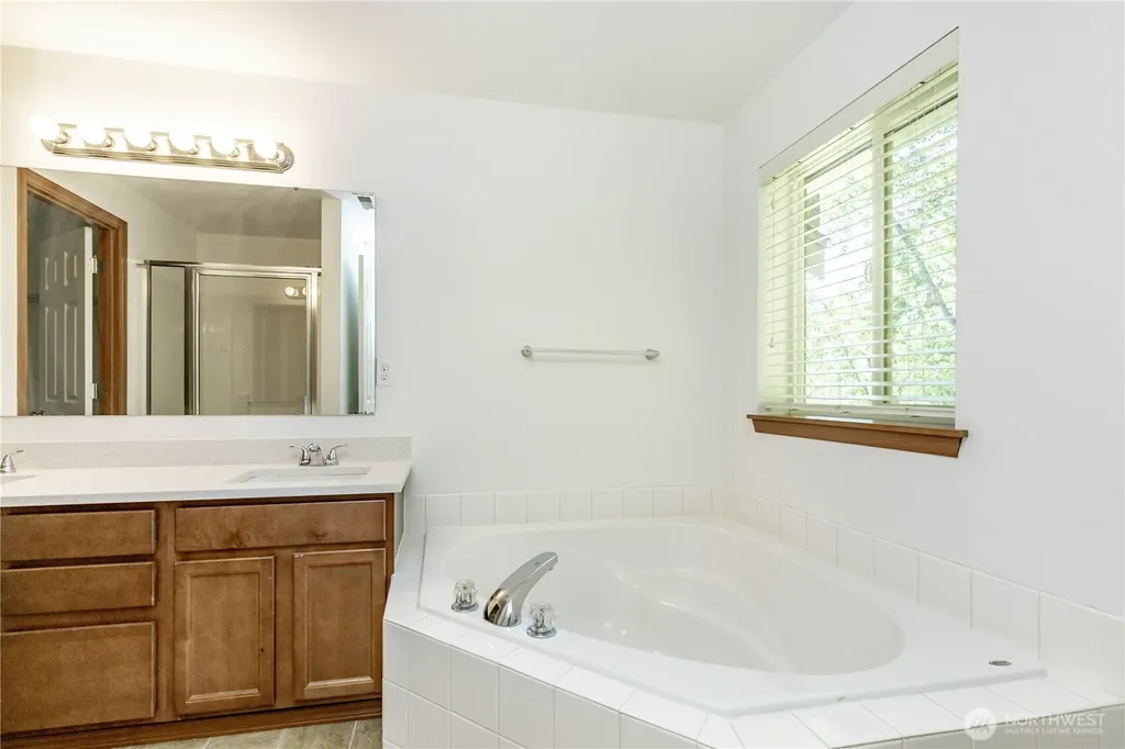 115 60th Street SE Auburn WA 98092