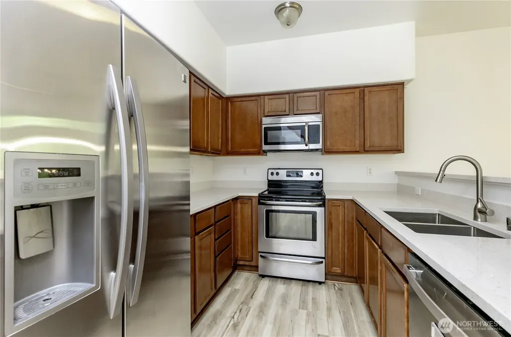 115 60th Street SE Auburn WA 98092