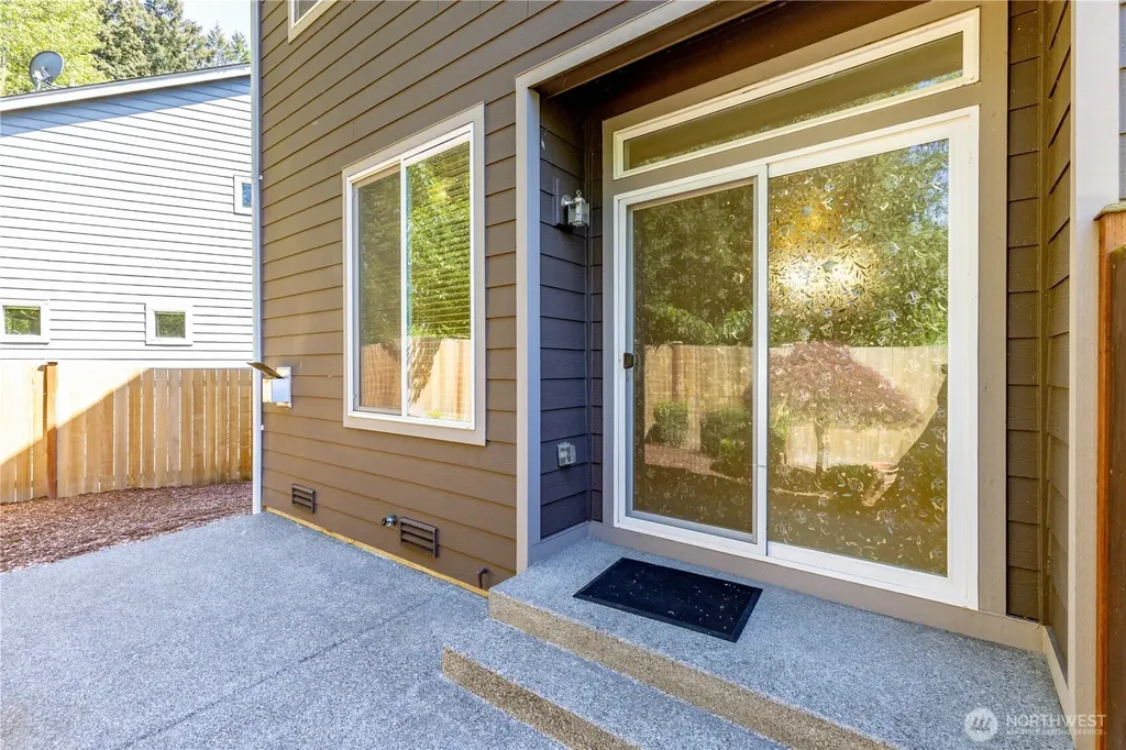 115 60th Street SE Auburn WA 98092