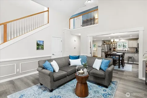 1022 181st Place SW Lynnwood WA 98037