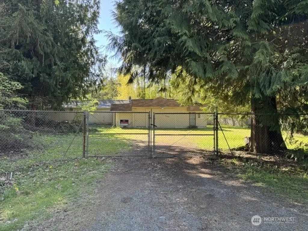 13908 50th Avenue E Tacoma WA 98446