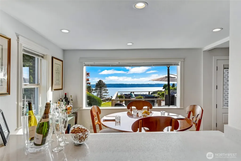 10825 Marine View Drive SW Seattle WA 98146