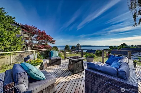 10825 Marine View Drive SW Seattle WA 98146