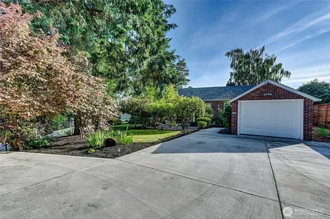 10825 Marine View Drive SW Seattle WA 98146