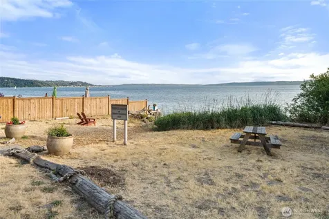 10825 Marine View Drive SW Seattle WA 98146
