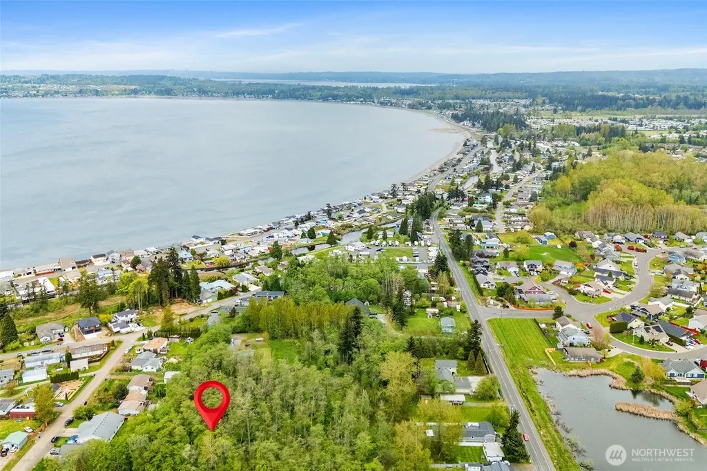 4872 Bay Road Blaine WA 98230