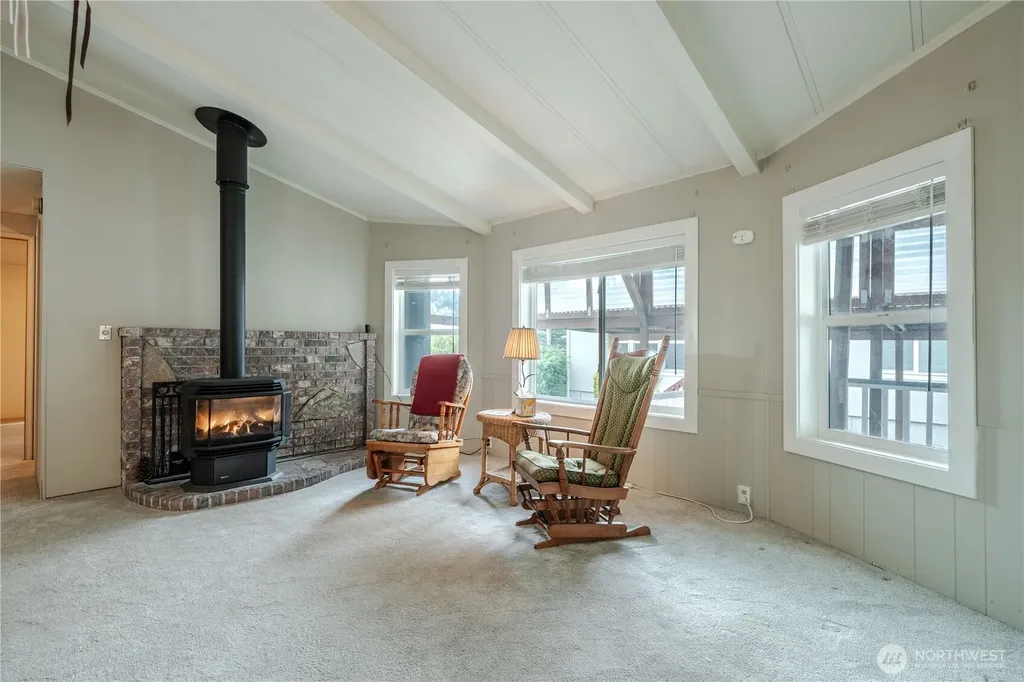 425 Chuckanut Drive N Bellingham WA 98229