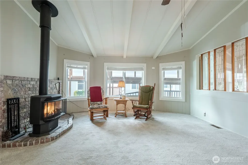 425 Chuckanut Drive N Bellingham WA 98229