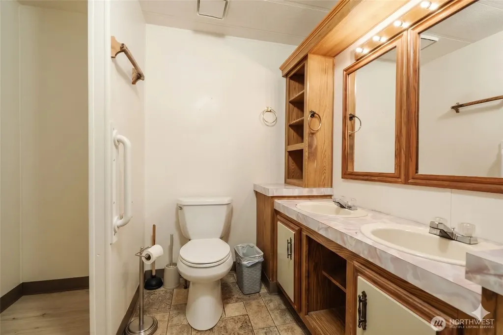 425 Chuckanut Drive N Bellingham WA 98229