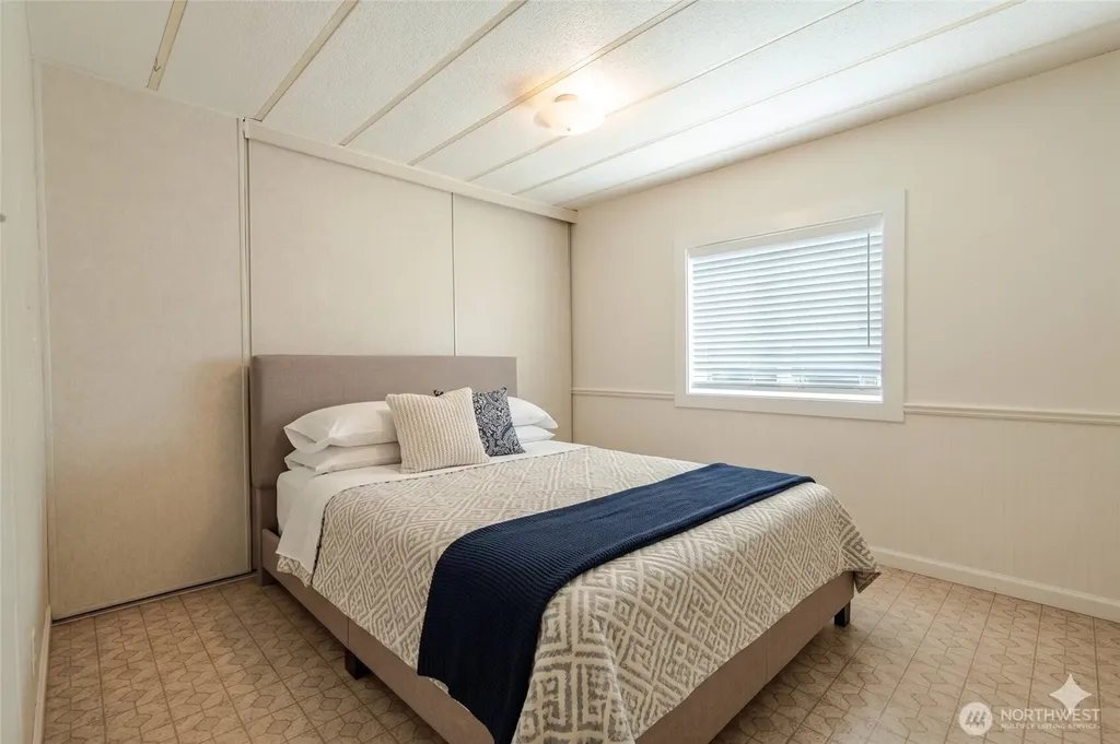 425 Chuckanut Drive N Bellingham WA 98229