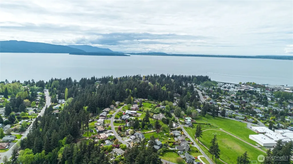 425 Chuckanut Drive N Bellingham WA 98229