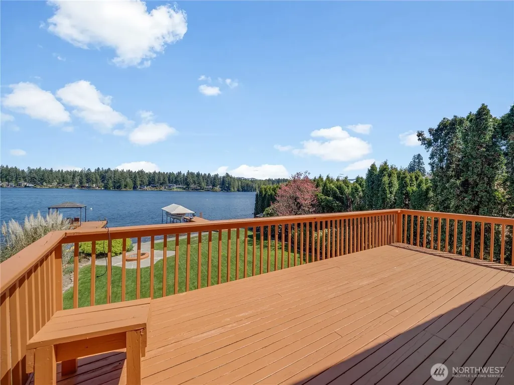 30478 227th Place SE Black Diamond WA 98010