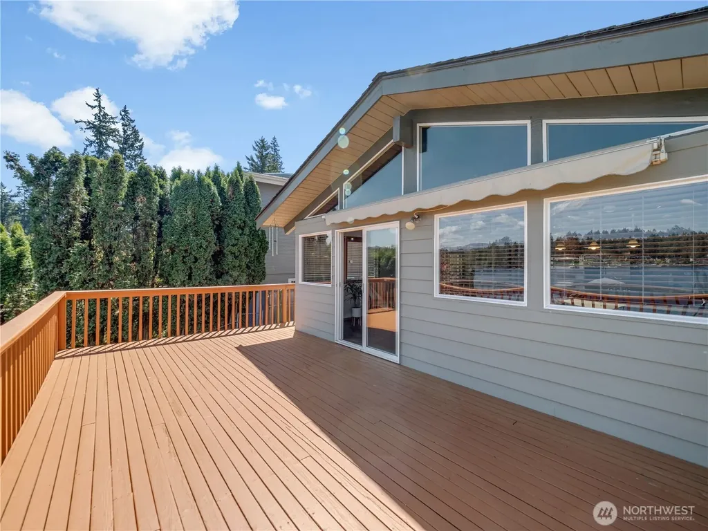 30478 227th Place SE Black Diamond WA 98010