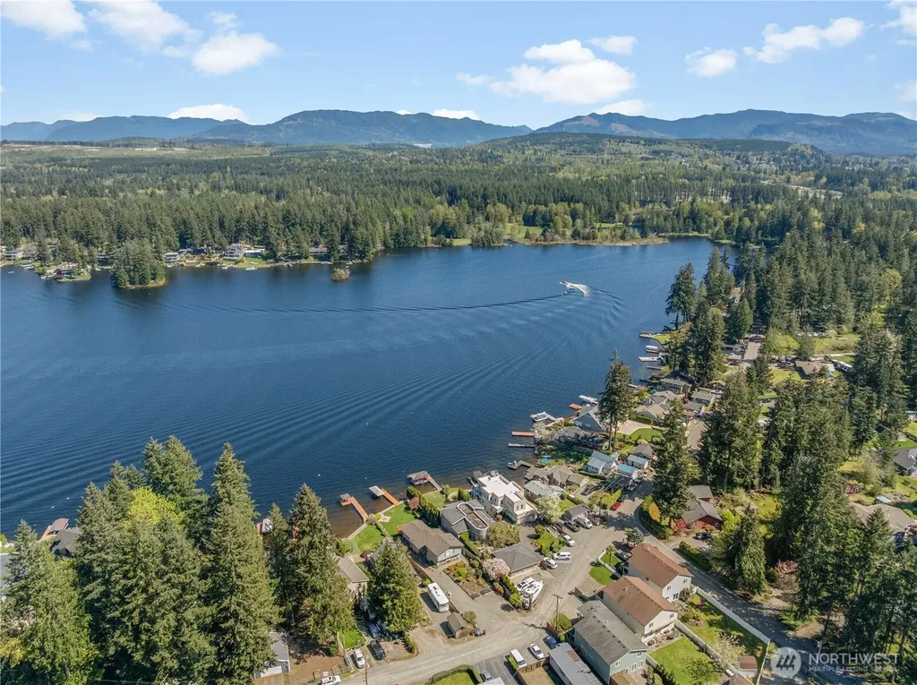 30478 227th Place SE Black Diamond WA 98010