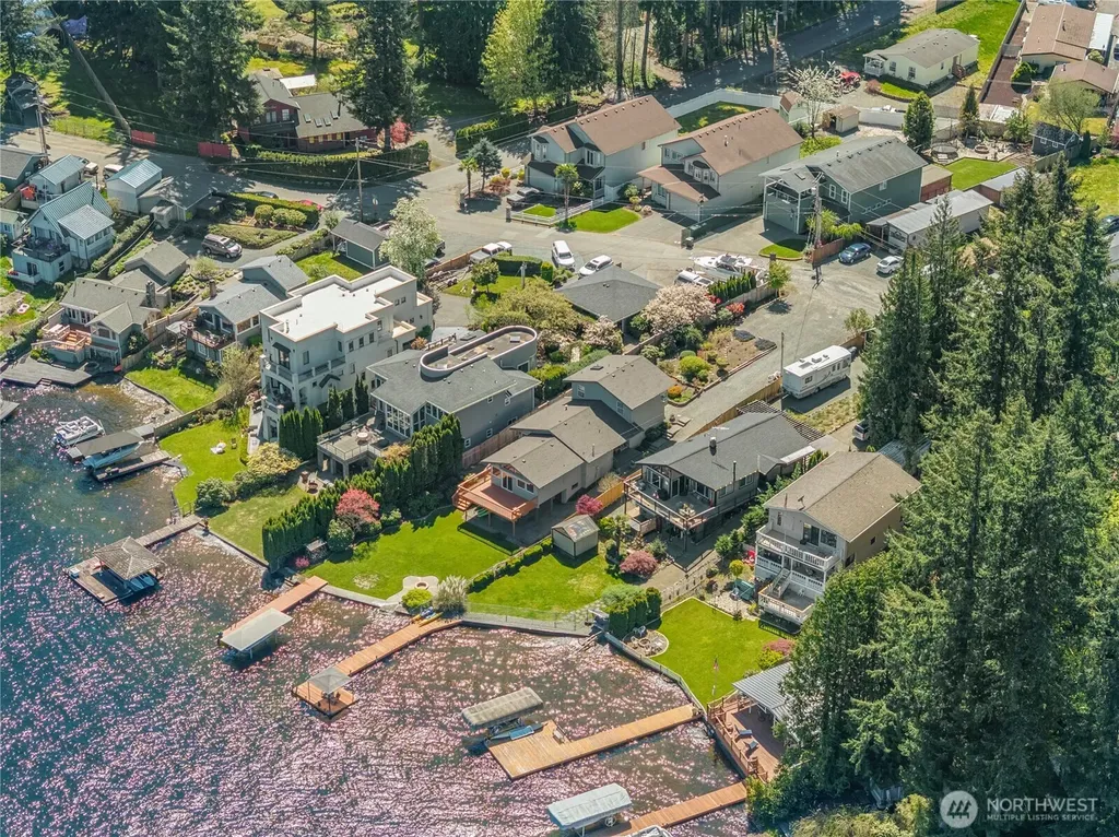 30478 227th Place SE Black Diamond WA 98010