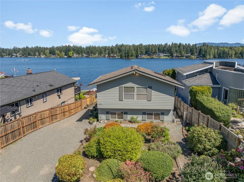 30478 227th Place SE Black Diamond WA 98010
