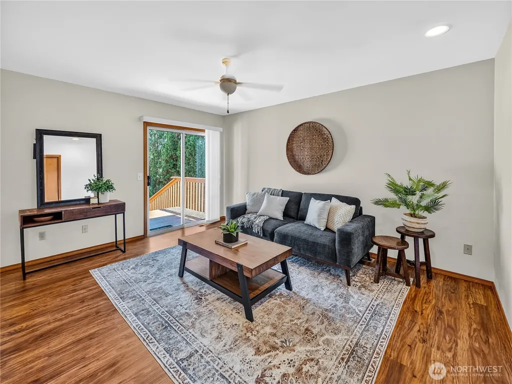30478 227th Place SE Black Diamond WA 98010