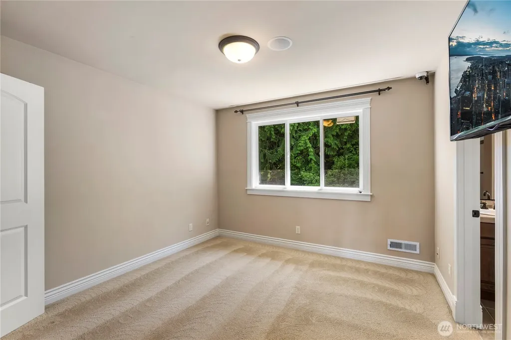 645 Cornelia Avenue Mukilteo WA 98275