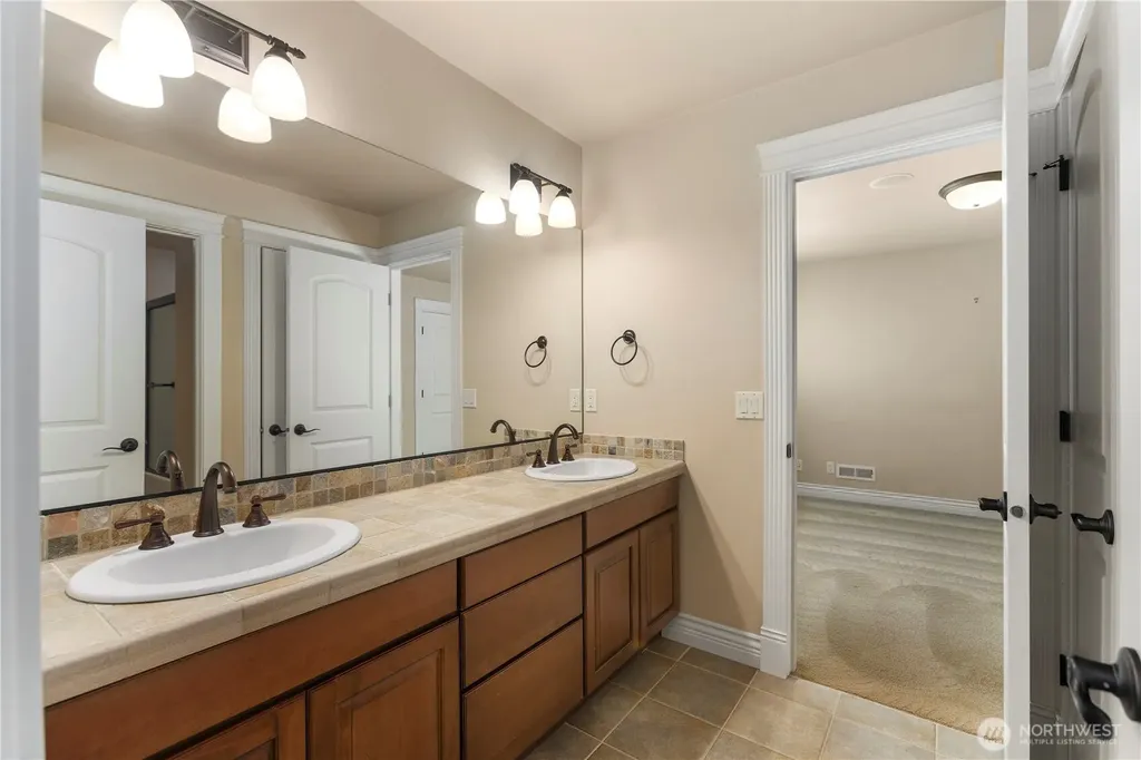 645 Cornelia Avenue Mukilteo WA 98275