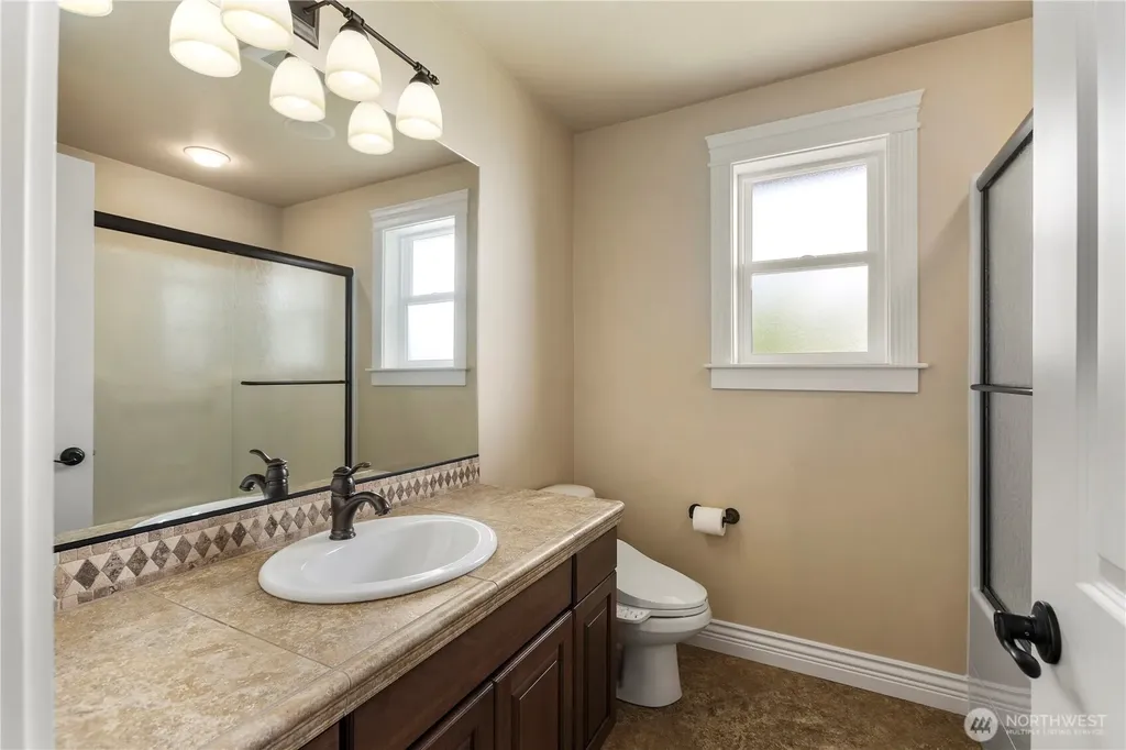 645 Cornelia Avenue Mukilteo WA 98275