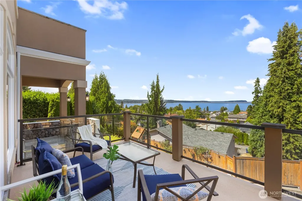 645 Cornelia Avenue Mukilteo WA 98275