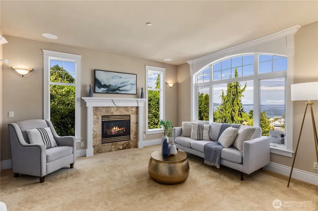 645 Cornelia Avenue Mukilteo WA 98275