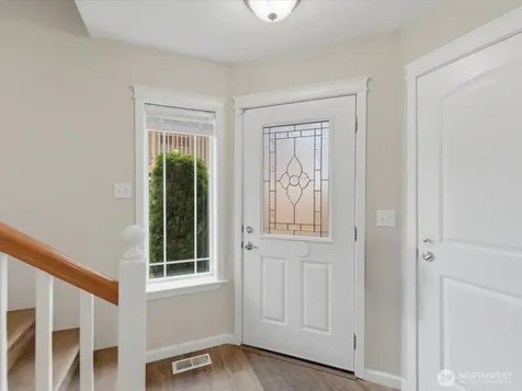 20414 26th Avenue W Lynnwood WA 98036