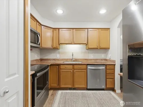 20414 26th Avenue W Lynnwood WA 98036