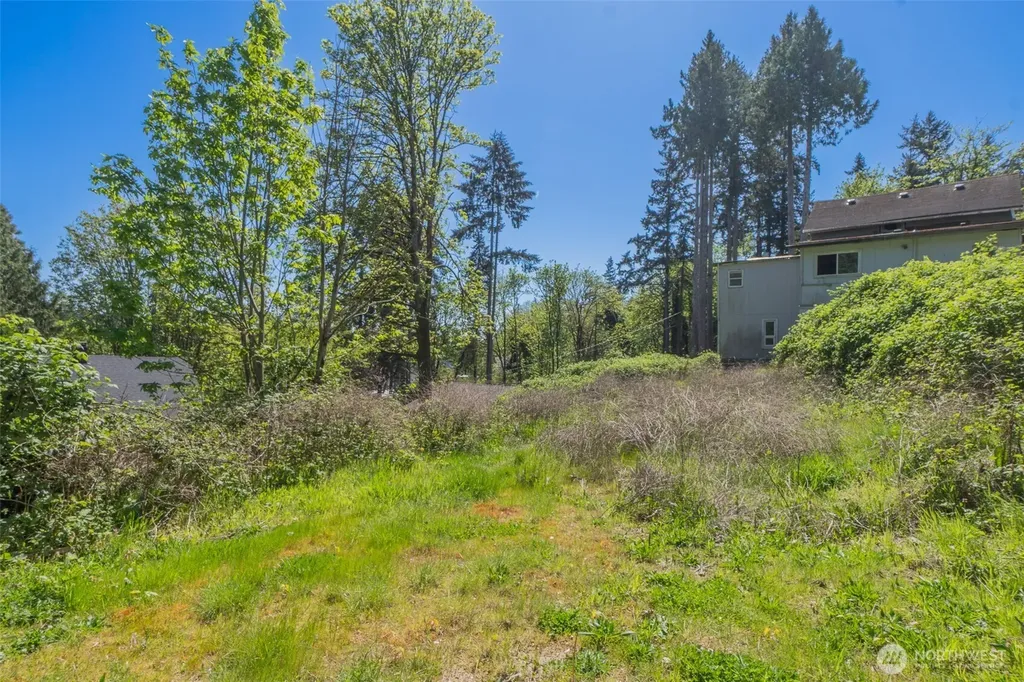 2329 NE Fruitland Drive Bremerton WA 98310